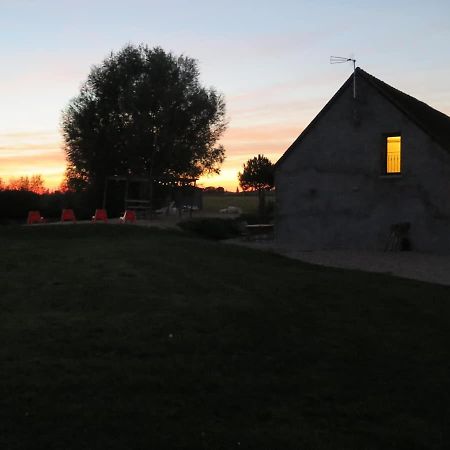 La Muzardiere Aux Gites De Cormenin Saint-Hilaire-sur-Puiseaux Exterior foto