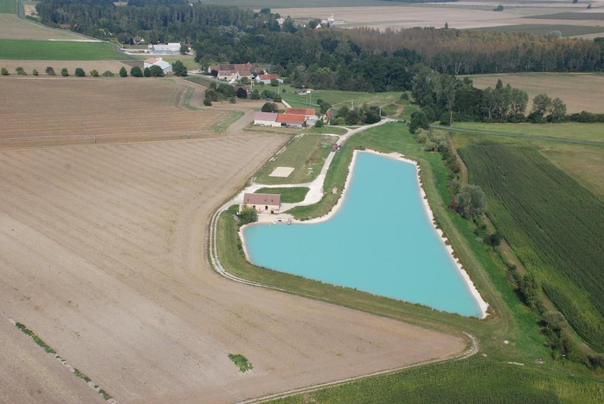 La Muzardiere Aux Gites De Cormenin Saint-Hilaire-sur-Puiseaux Exterior foto